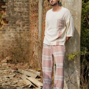 LOOSE WEAVE PINK CHECK PATCH DROP SHOULDER T- SHIRT +PINK AND WHITE CHECK PATTERN JOGGER